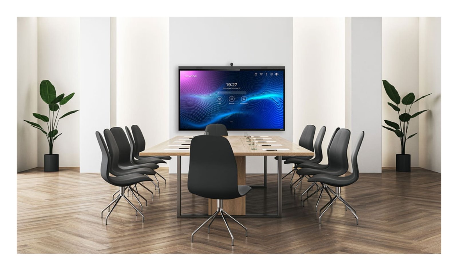 Monitor interaktywny Newline VEGA PRO TT-5524Z na ścianie sali spotkań